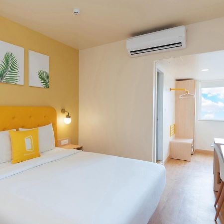 Bloom Hotel Financial District Haydarabad Dış mekan fotoğraf
