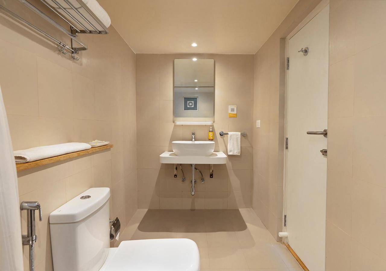 Bloom Hotel Financial District Haydarabad Dış mekan fotoğraf