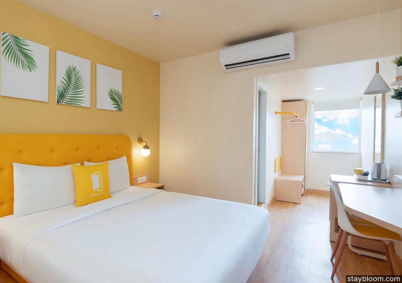 Bloom Hotel Financial District Haydarabad Dış mekan fotoğraf